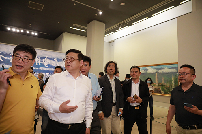 098acad9-919b-448b-aeae-f59ece991555.jpg